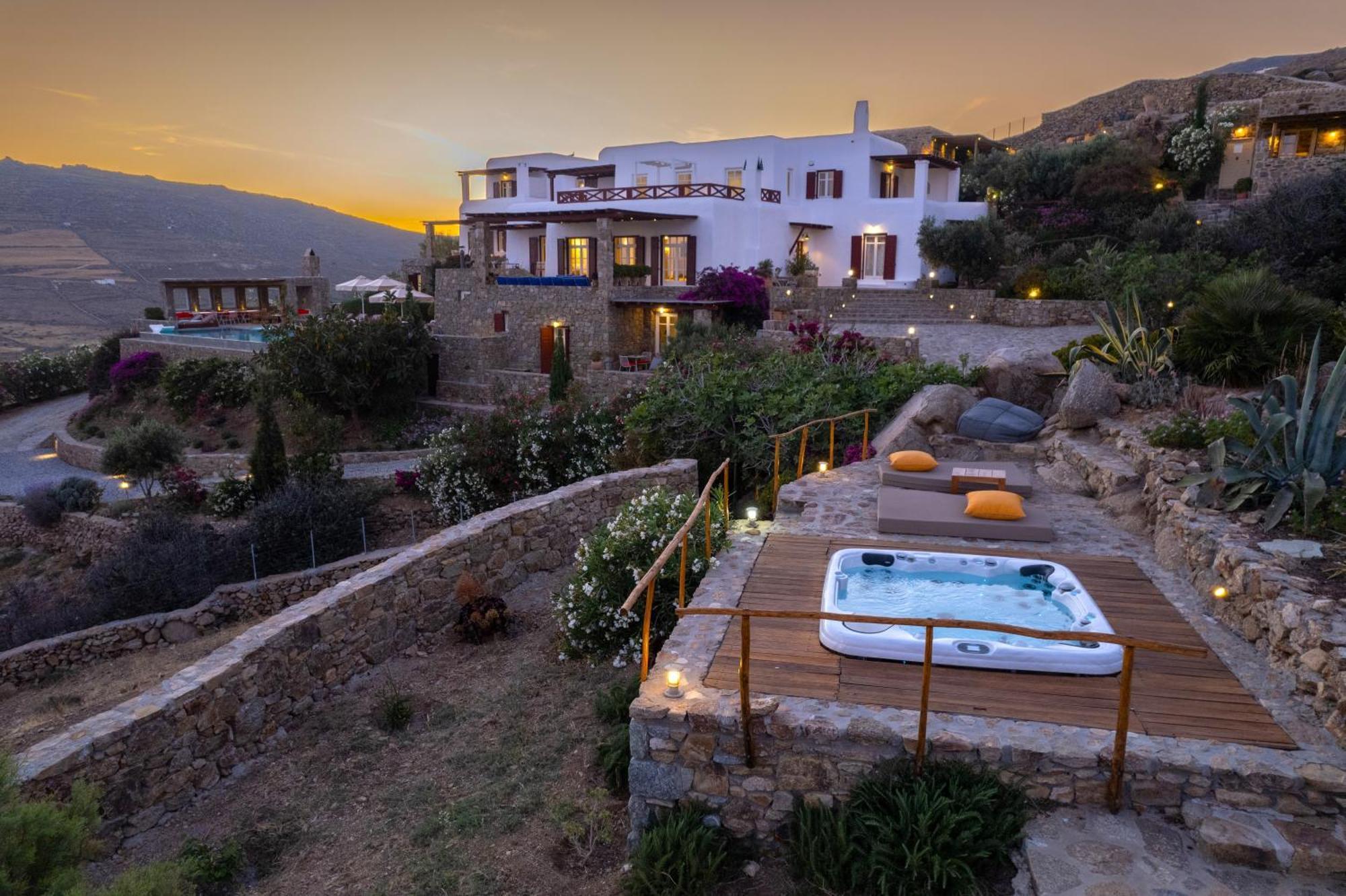 Villa Nautilia - Luxury Suites And Cottages Καλαφάτη Εξωτερικό φωτογραφία