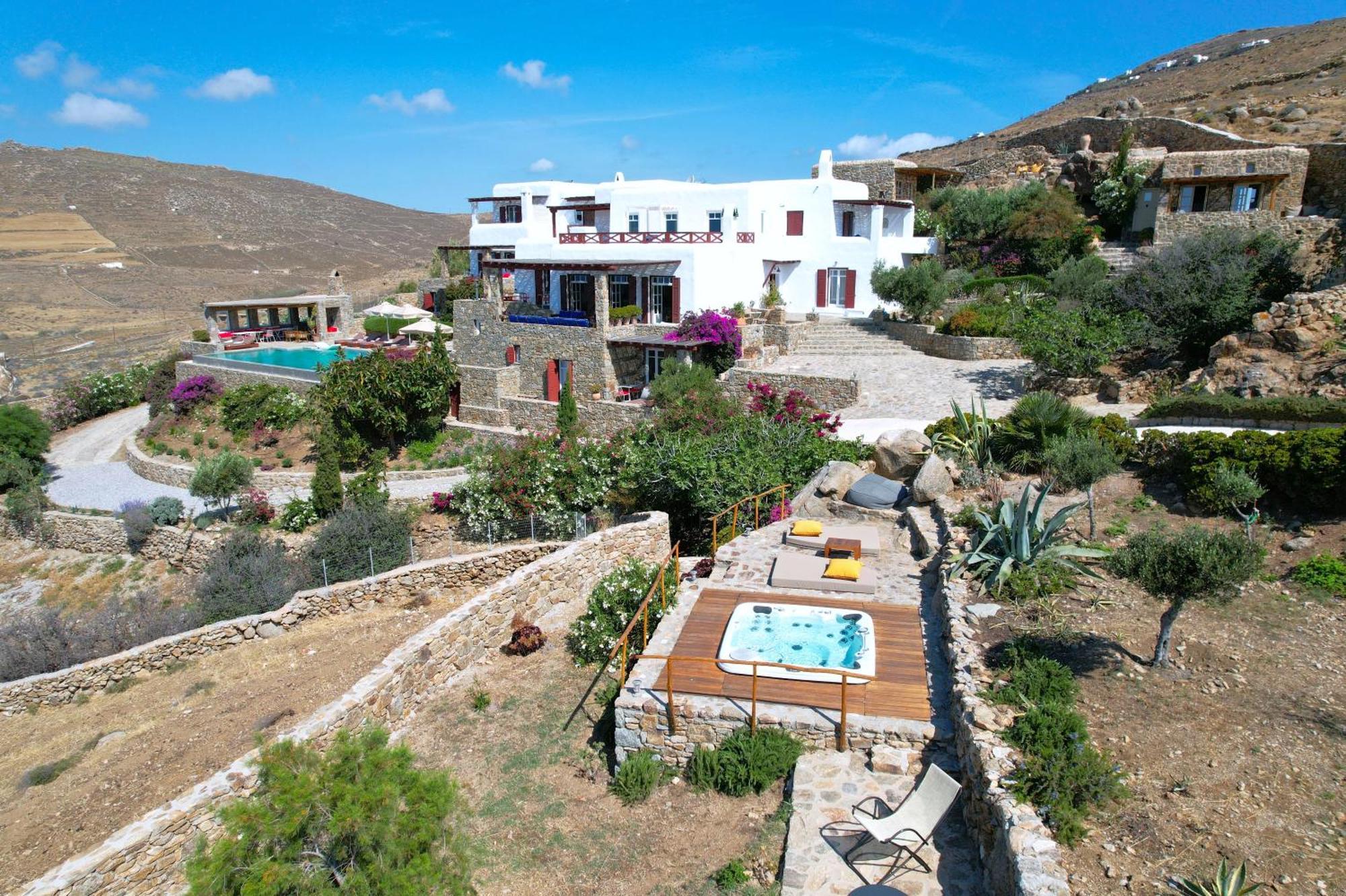 Villa Nautilia - Luxury Suites And Cottages Καλαφάτη Εξωτερικό φωτογραφία